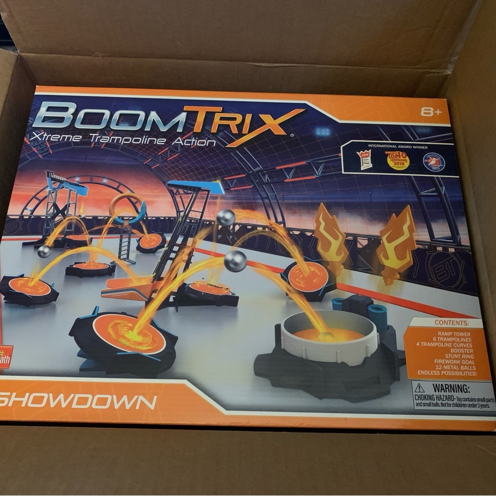 Boom Trix Stem learning Toy Showdown Trampoline Action Playset - Orange/Blue